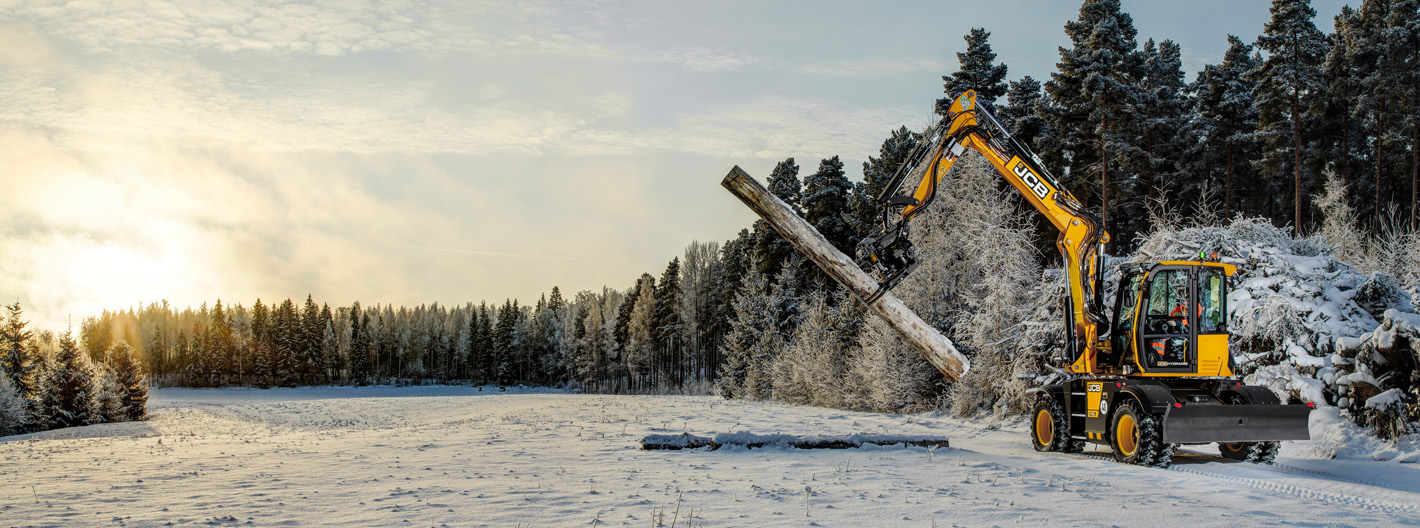 A SEASONAL MESSAGE FROM JCB FINANCE